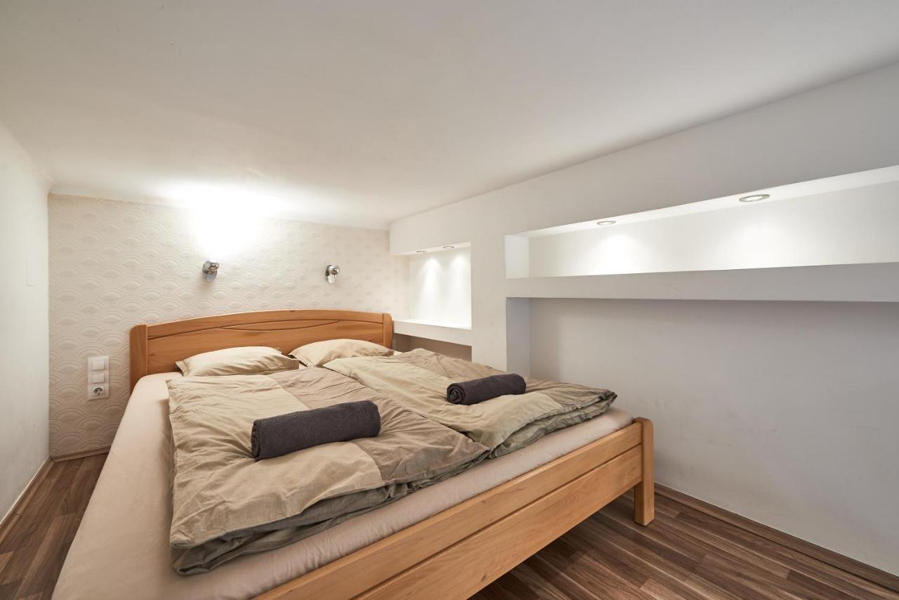 Large Apartment For Groups City Center Dist. VII Budapest Eksteriør billede