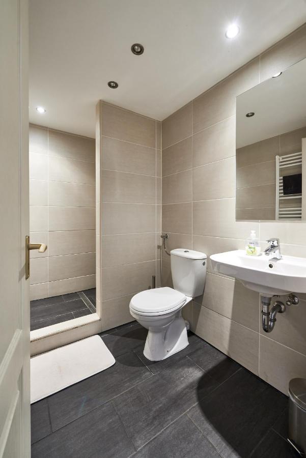 Large Apartment For Groups City Center Dist. VII Budapest Eksteriør billede