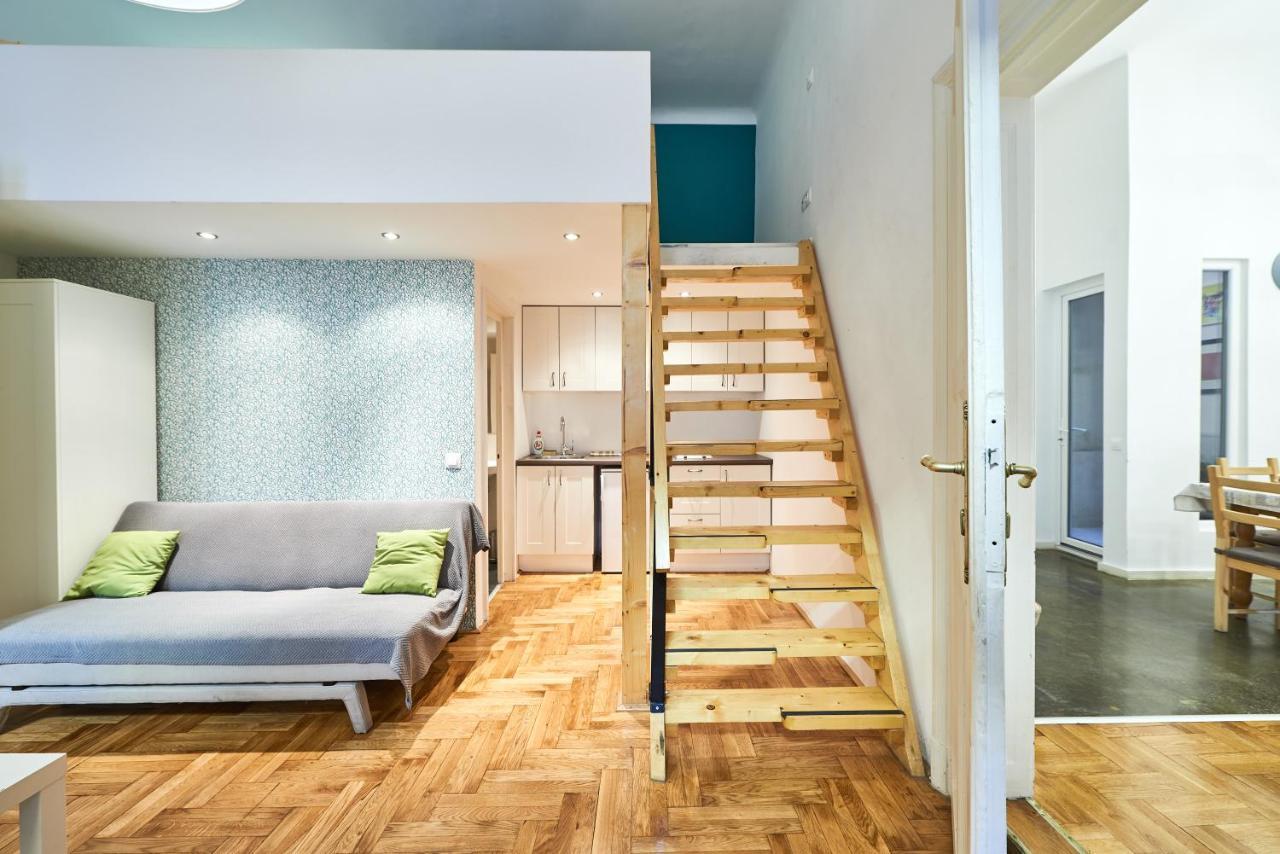 Large Apartment For Groups City Center Dist. VII Budapest Eksteriør billede